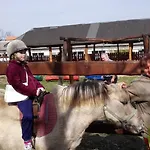 Zoopark Zelcin Alloggio per agriturismo Mělník