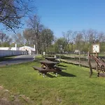 Farma Zoopark Zelcin Mělník