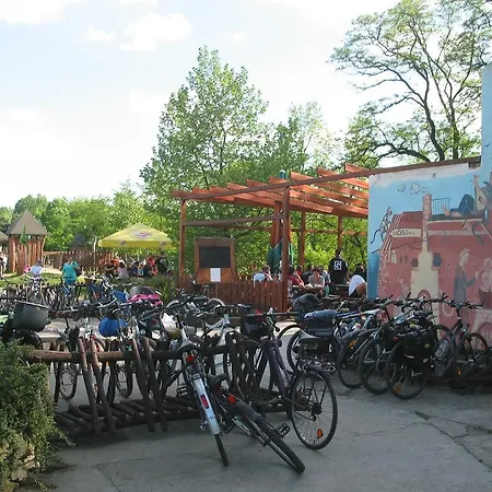 Farmház Zoopark Zelcin Mělník