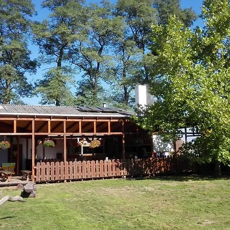 Bauernhof Zoopark Zelcin *