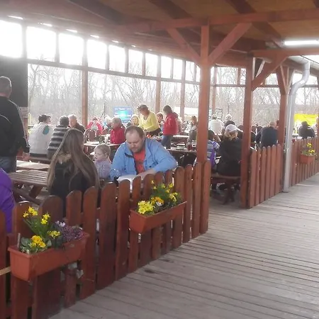 Séjour à la ferme Zoopark Zelcin Mělník